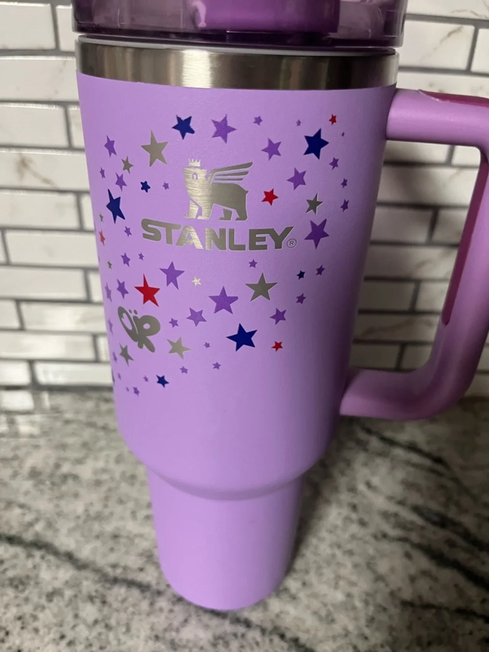 Stanley x Olivia Rodrigo Quencher H2.0 FlowState™ Tumbler 40oz *LIMITED EDITION* - Picture 2 of 7